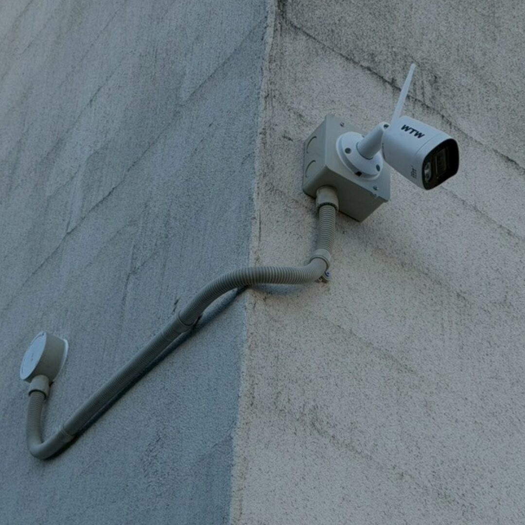 群馬県高崎市のエアコン屋「エアコニスト」。冷えない・水漏れ・異音から取付/撤去/引越し移設まで最短当日。養生・真空引き・試運転を実施。作業前に金額確定、追加条件は事前説明。LINE写真見積OK、工事保証。