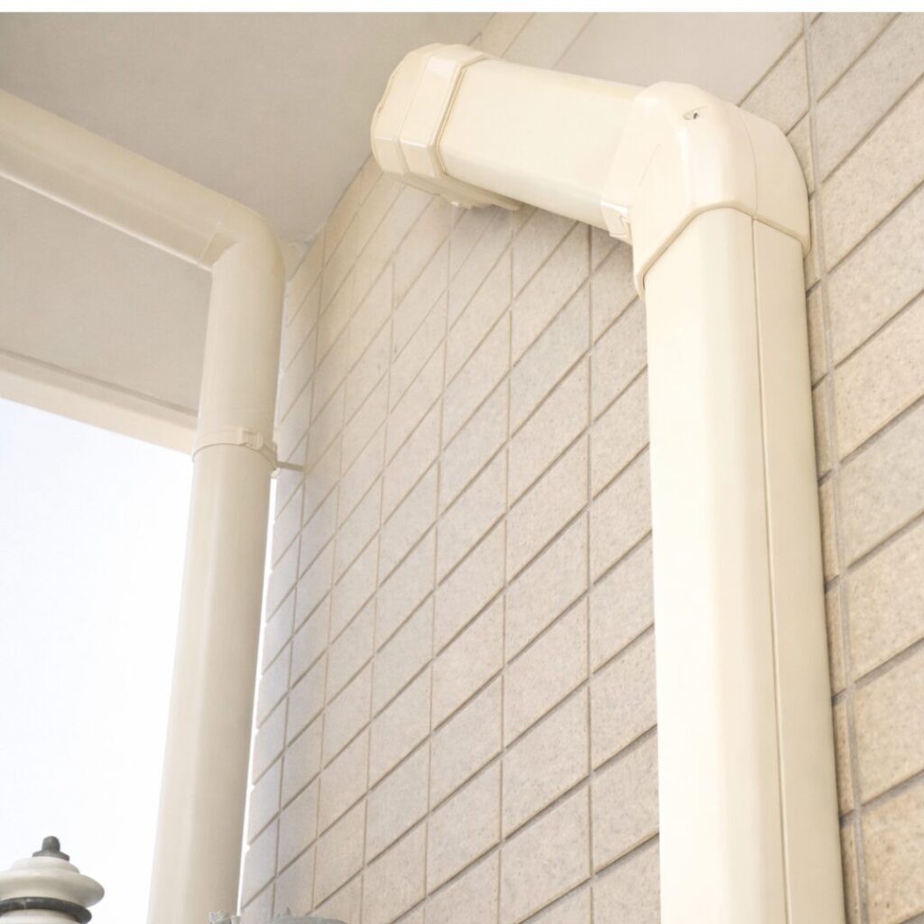 群馬県高崎市のエアコン屋「エアコニスト」。冷えない・水漏れ・異音から取付/撤去/引越し移設まで最短当日。養生・真空引き・試運転を実施。作業前に金額確定、追加条件は事前説明。LINE写真見積OK、工事保証。